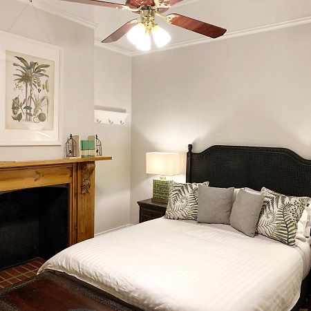אדלייד Hollidge House 5 Star Luxury Apartments מראה חיצוני תמונה