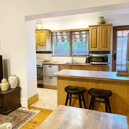 אדלייד Hollidge House 5 Star Luxury Apartments מראה חיצוני תמונה
