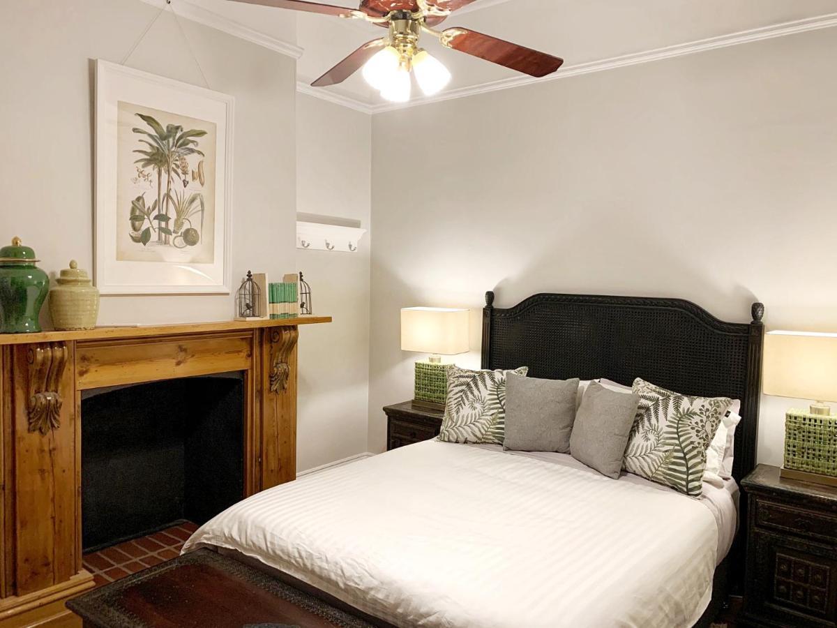 אדלייד Hollidge House 5 Star Luxury Apartments מראה חיצוני תמונה