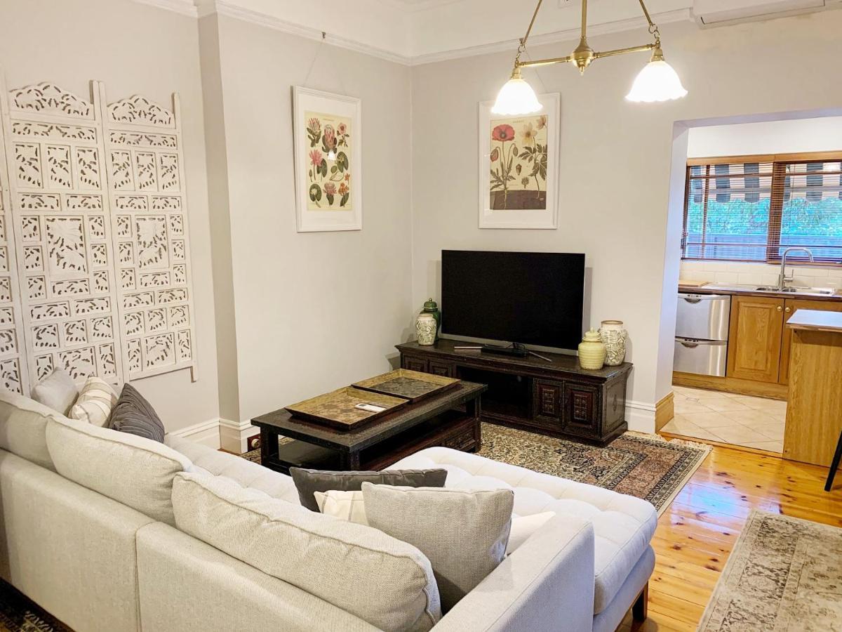 אדלייד Hollidge House 5 Star Luxury Apartments מראה חיצוני תמונה