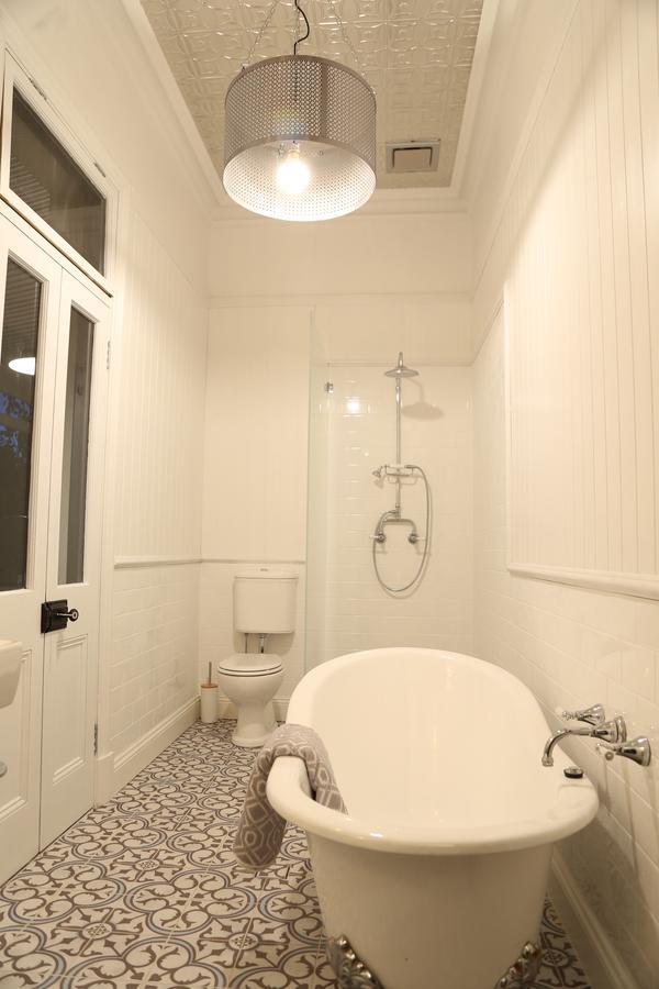 אדלייד Hollidge House 5 Star Luxury Apartments מראה חיצוני תמונה